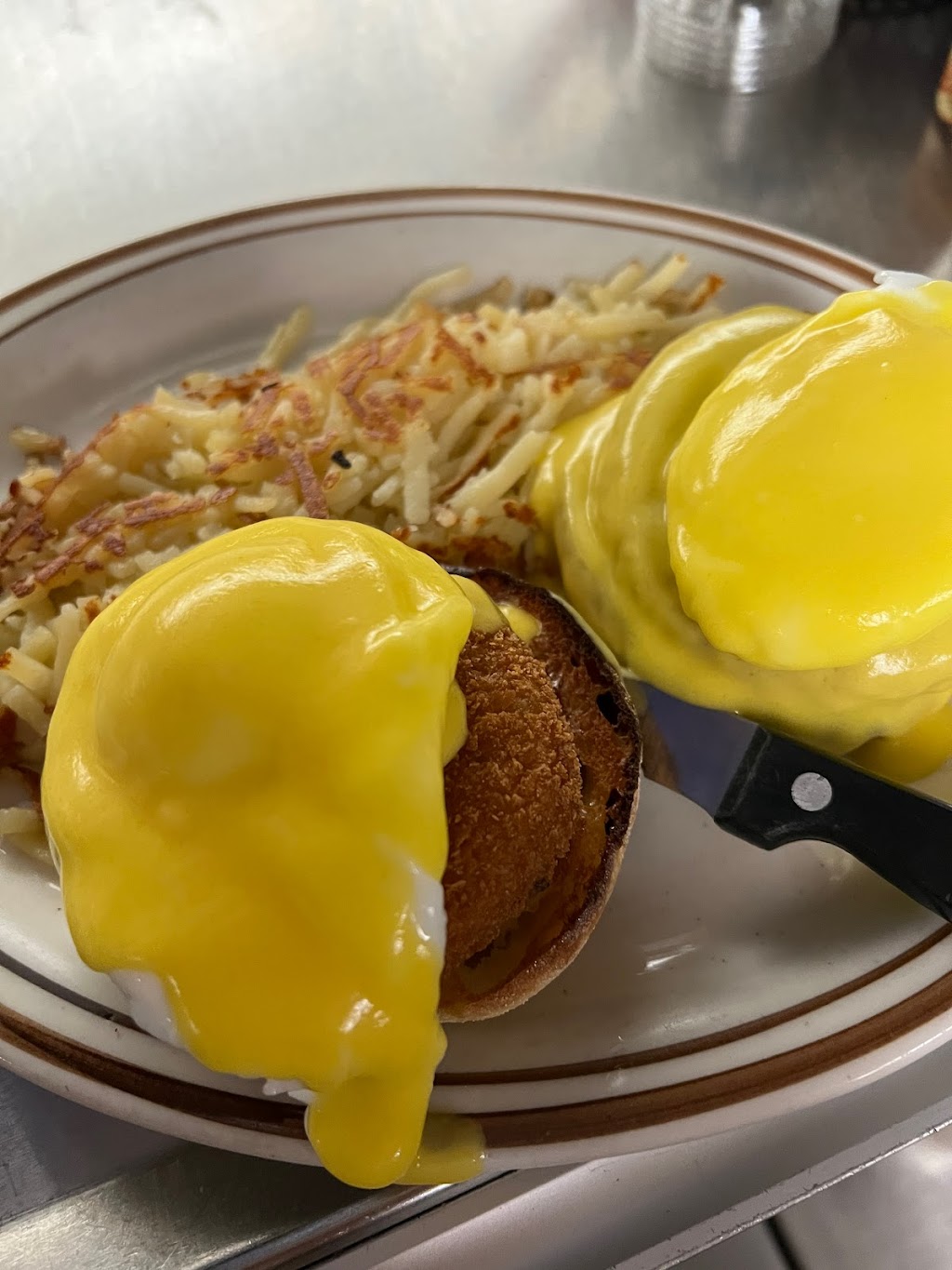 Kozy Nuk Cafe | restaurant | 214 W Cottage Grove Rd, Cottage Grove, WI 53527, USA | 6088390445 OR +1 608-839-0445