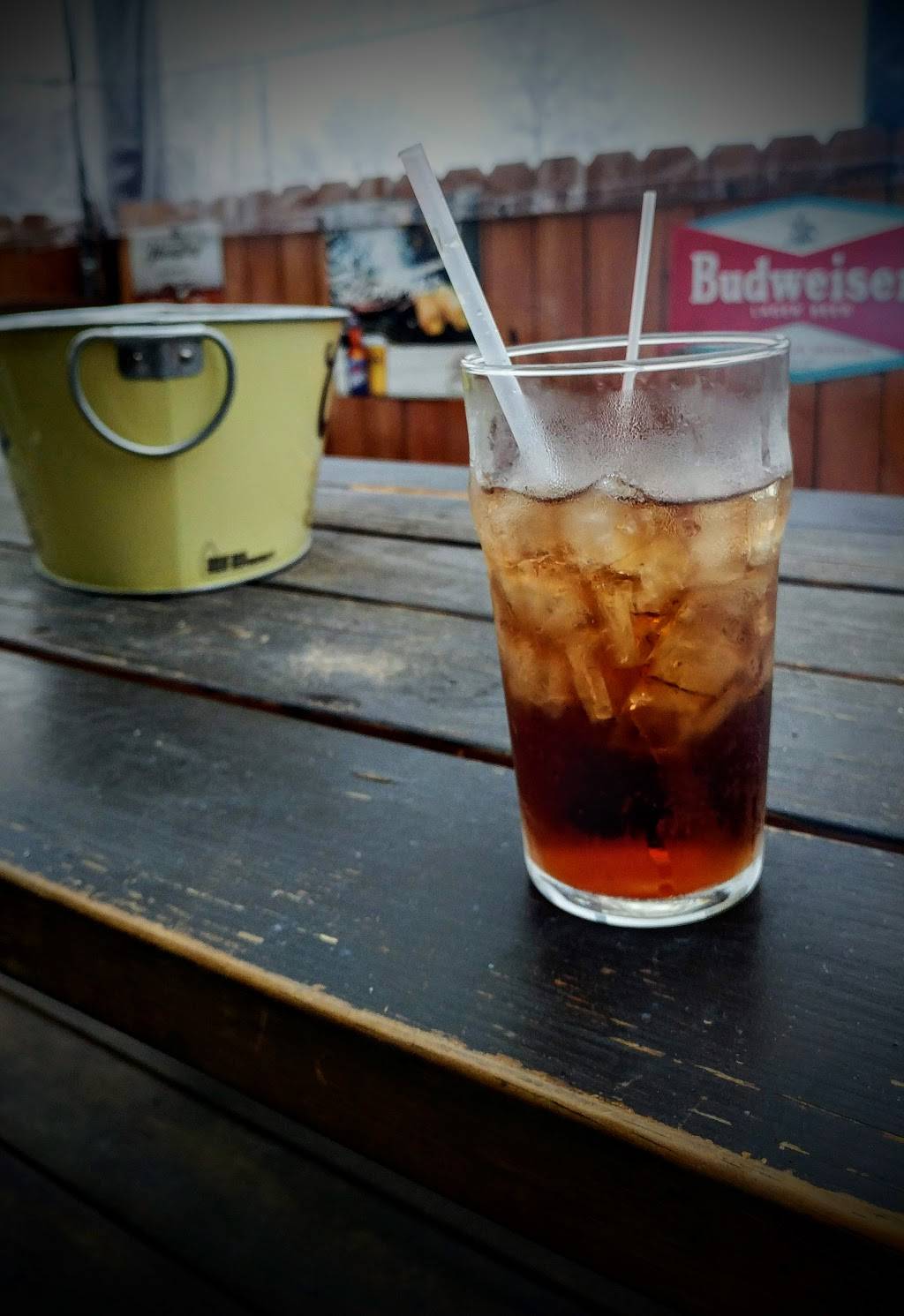 Barnard Crossing Bar & Grill | restaurant | 2435 Dewey Ave, Rochester, NY 14615, USA | 5856211720 OR +1 585-621-1720