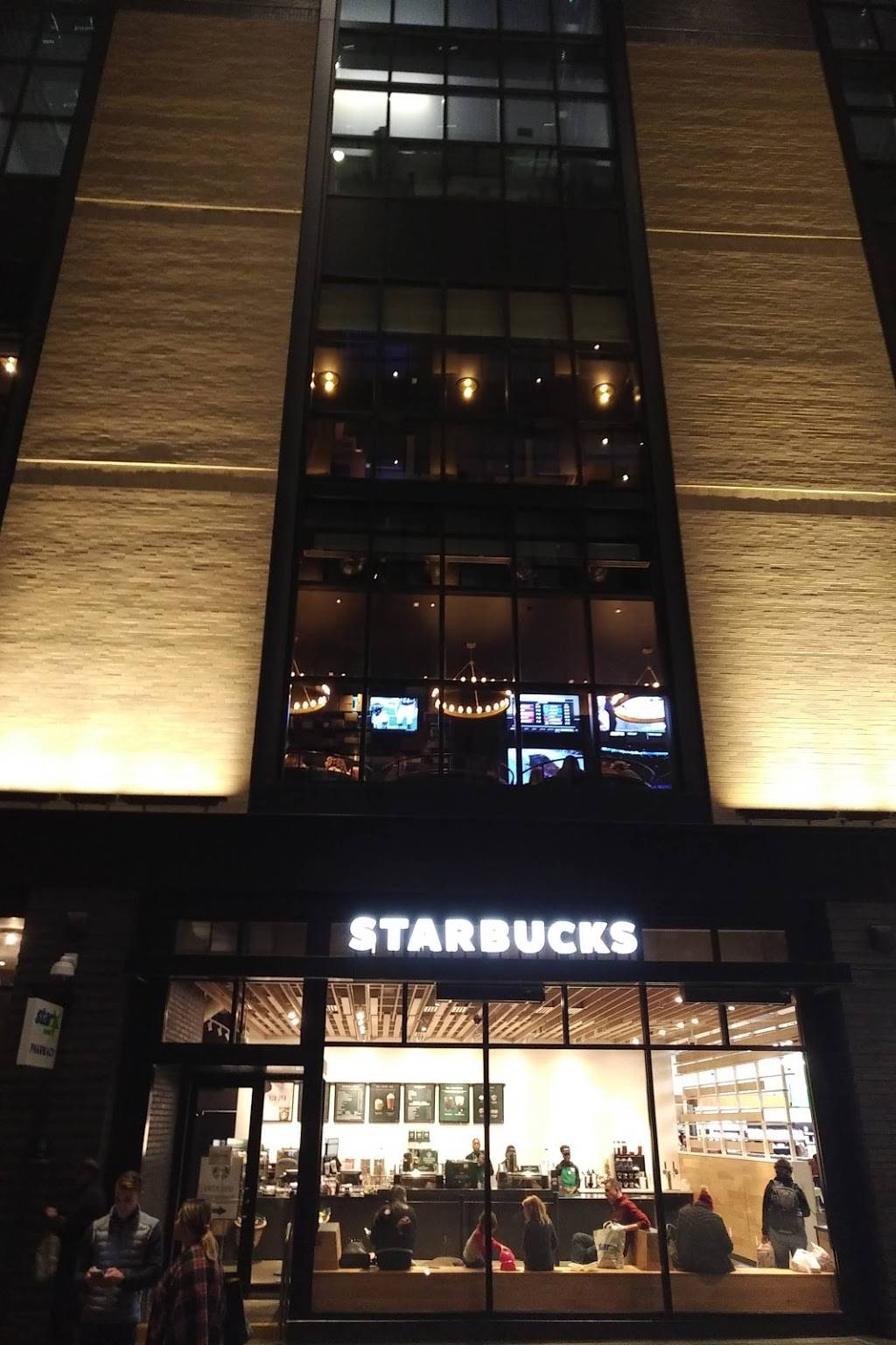 West End Pizza | restaurant | 252 Friend St, Boston, MA 02114, USA | 8572770807 OR +1 857-277-0807