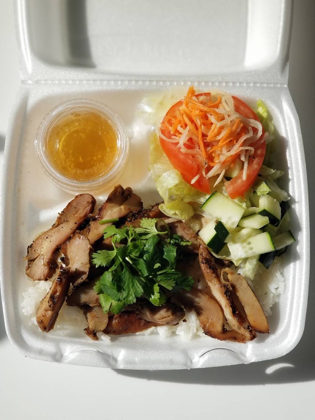 Poppy Kitchen | cafe | Plaza Bonita Food Court, 3030 Plaza Bonita Rd, National City, CA 91950, USA | 6197736188 OR +1 619-773-6188