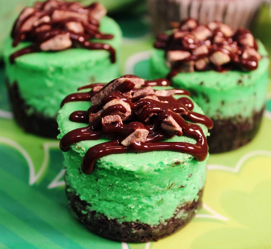 Simply Desserts | bakery | 14035 Promenade Commons St, Gainesville, VA 20155, USA | 7037542257 OR +1 703-754-2257