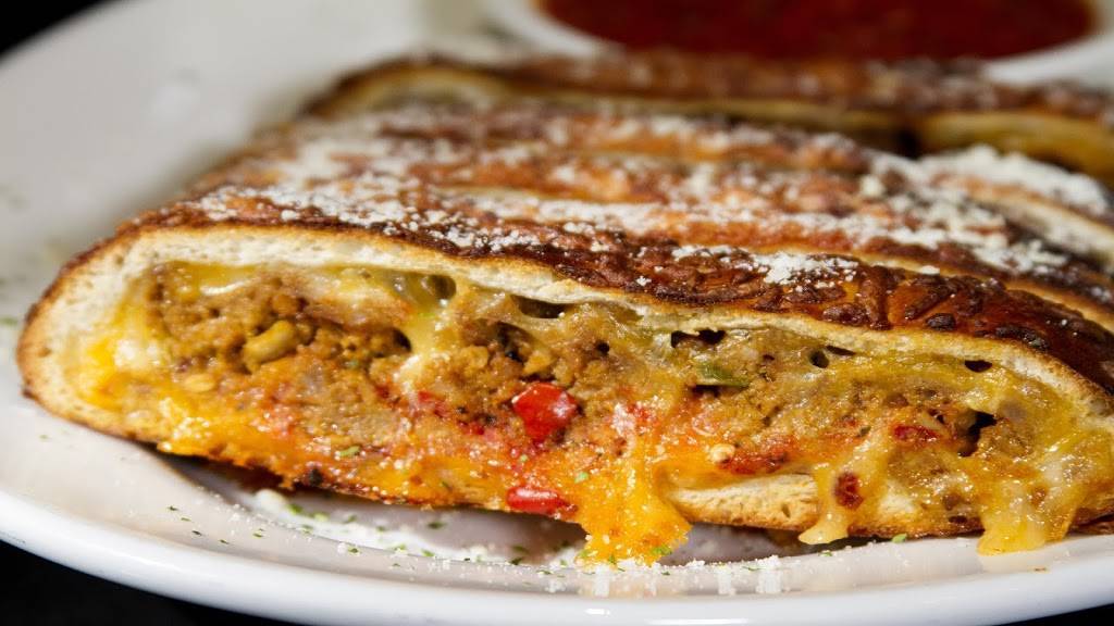 Johnnys Italian Steakhouse | restaurant | 17123 N Laurel Park Dr, Livonia, MI 48152, USA | 7342454151 OR +1 734-245-4151