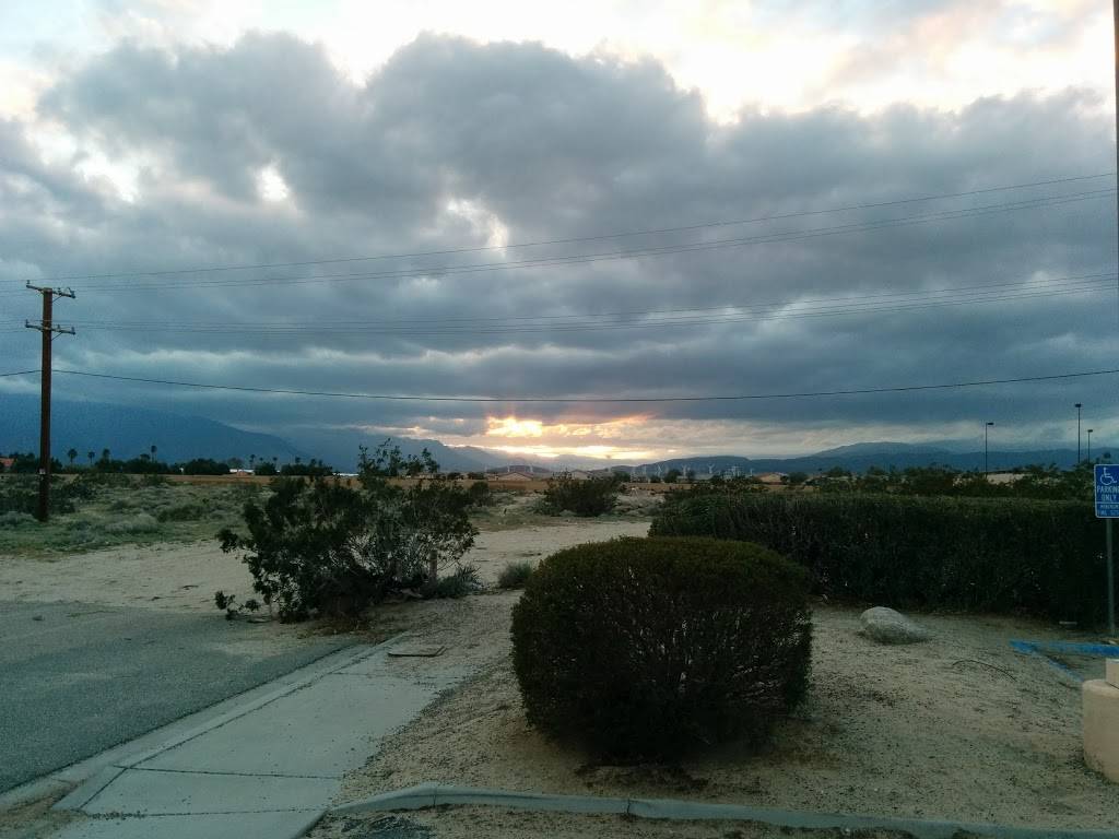 Pizza Hut | restaurant | 14577 Palm Dr, Desert Hot Springs, CA 92240, USA | 7602515656 OR +1 760-251-5656