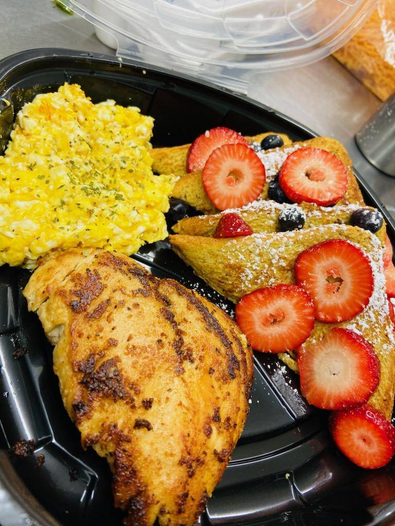 Vicky’s cafe | restaurant | 2055 W 79th St, Chicago, IL 60620, United States | 7737016851 OR +1 773-701-6851