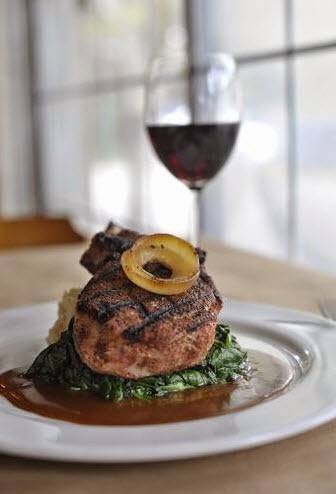 Mad Dogs & Englishmen | restaurant | 1936, 4115 S MacDill Ave, Tampa, FL 33611, USA | 8138323037 OR +1 813-832-3037