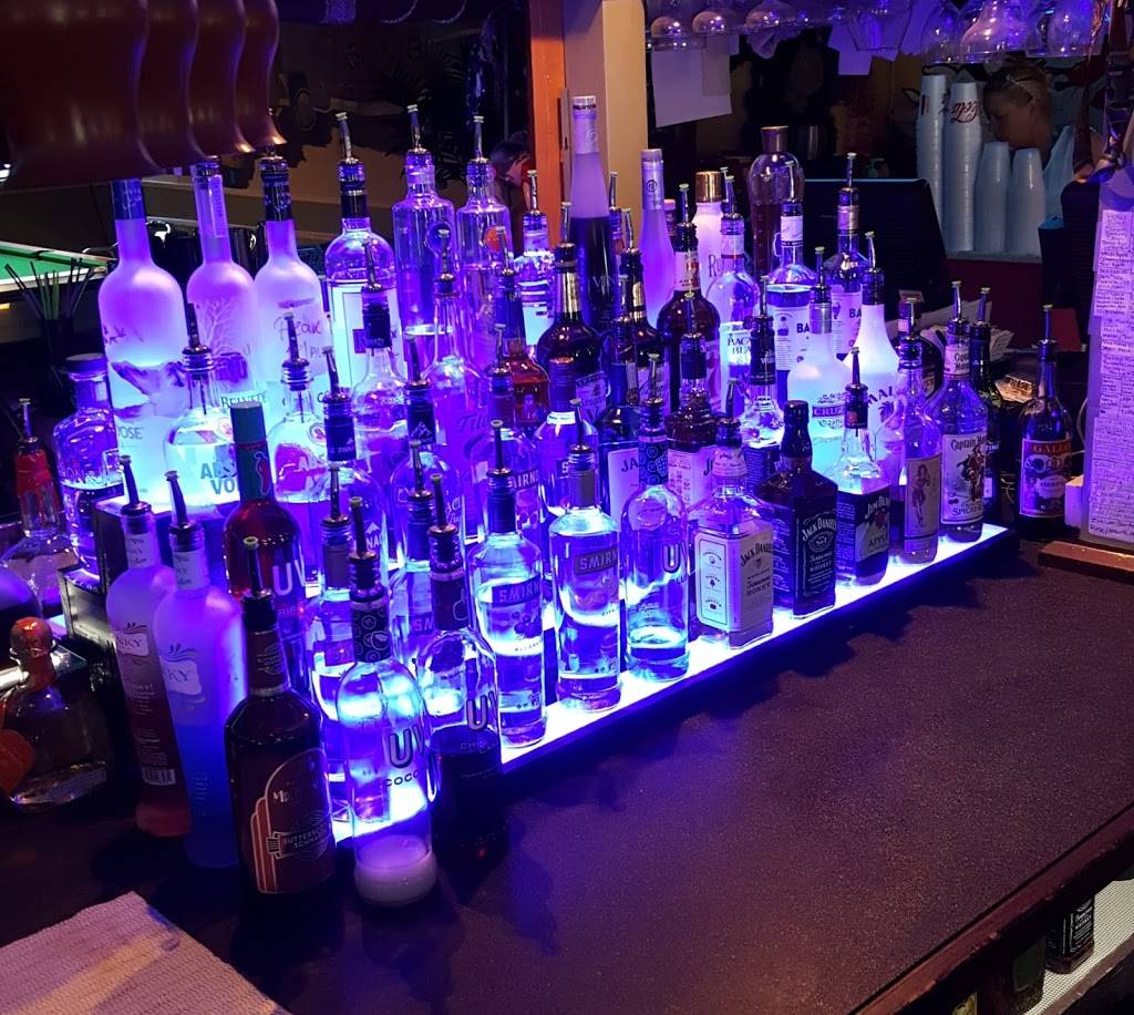 KahunaOS Bar & Grill | restaurant | 1415 Bienville Blvd, Ocean Springs, MS 39564, USA | 2288729610 OR +1 228-872-9610