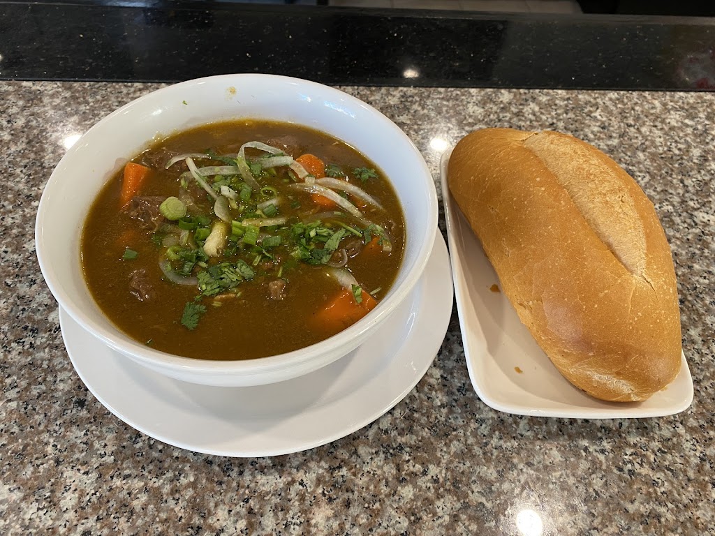 Pho Bayou Restaurant/Milk Tea | restaurant | 5111 Fisherman Blvd, Jean Lafitte, LA 70067, USA | 5042331063 OR +1 504-233-1063