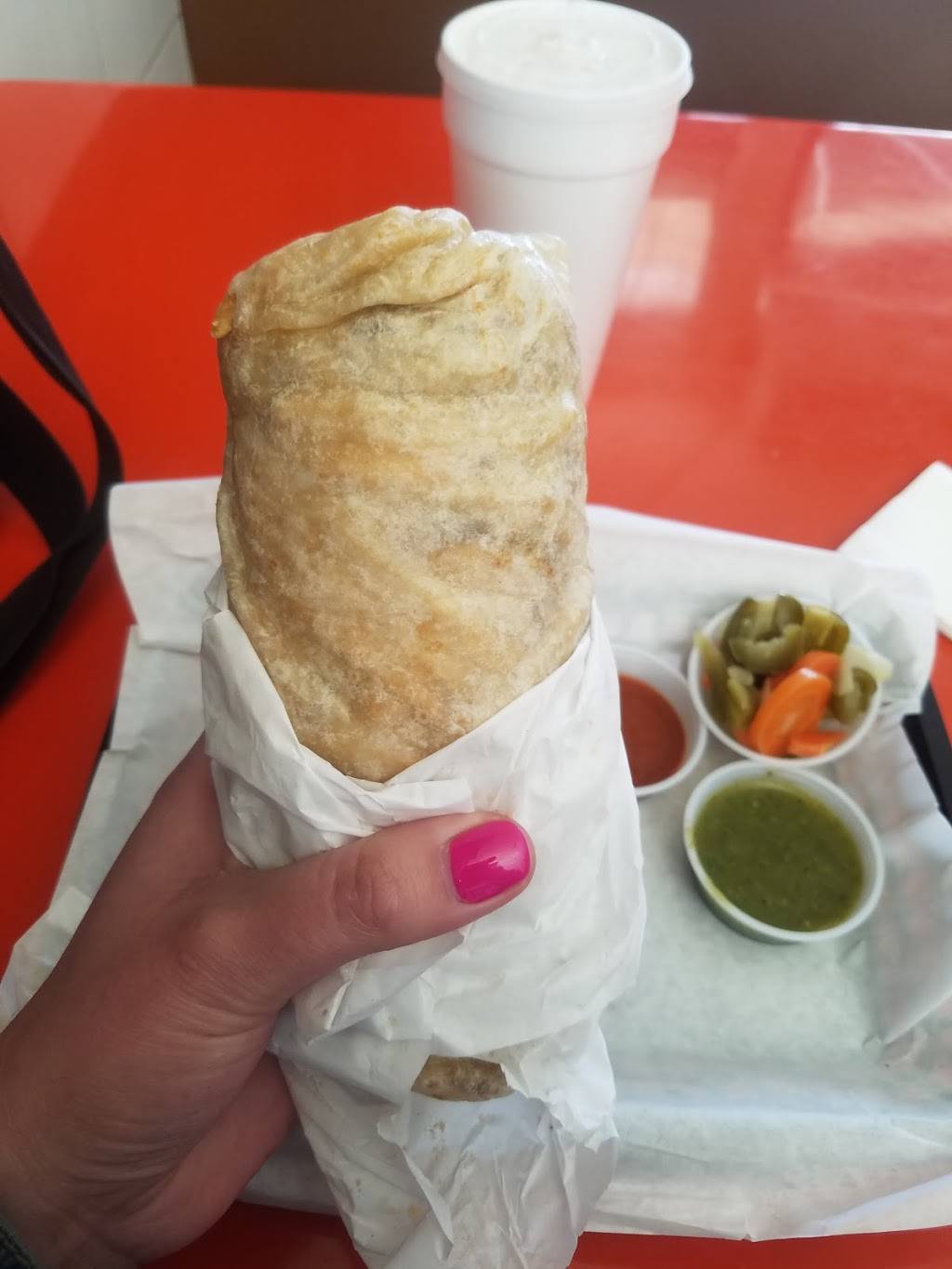 Tacos Chapala | restaurant | 3205 E Anaheim St # B, Long Beach, CA 90804, USA | 5624980570 OR +1 562-498-0570