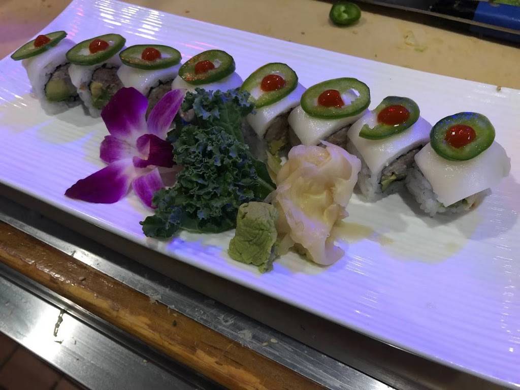 Raku Hibachi&Sushi | restaurant | 348 Commons Dr, Parkesburg, PA 19365, USA | 4847125667 OR +1 484-712-5667