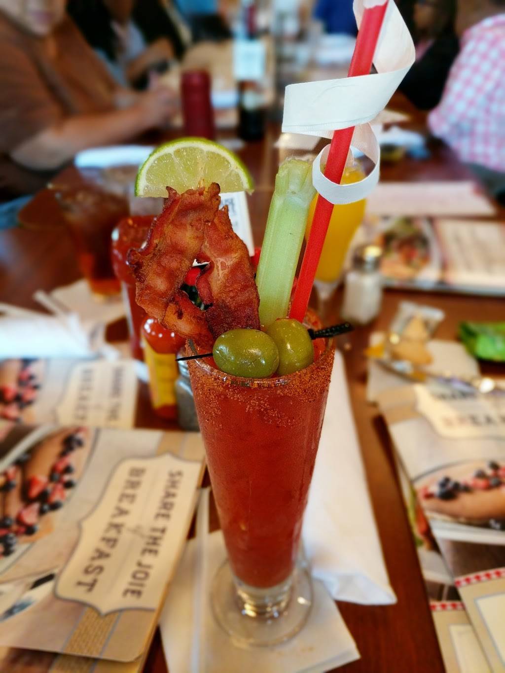 Mimis Cafe | bakery | 3322 W Friendly Ave, Greensboro, NC 27410, USA | 3368527811 OR +1 336-852-7811