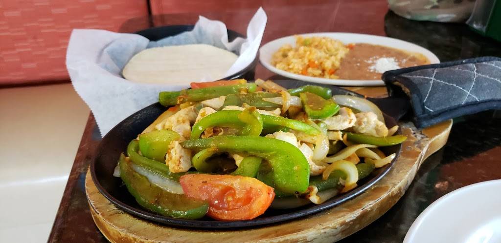 El Sol Express | restaurant | 4701 Lindle Rd, Harrisburg, PA 17111, USA | 7179392100 OR +1 717-939-2100