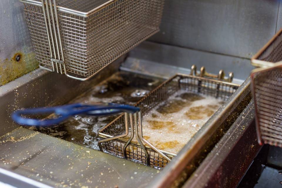 Tastee Bites | restaurant | 2953 W Jefferson St, Joliet, IL 60435, USA | 8157444040 OR +1 815-744-4040