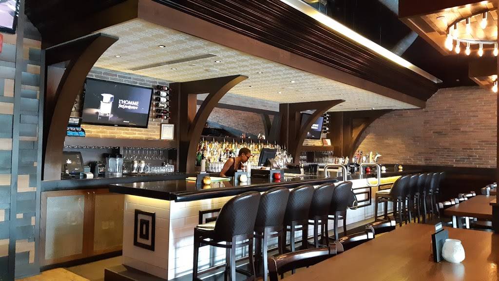 State & Main Kitchen & Bar | restaurant | 14760 Yonge St, Aurora, ON L4G 7H8, Canada | 9055037900 OR +1 905-503-7900