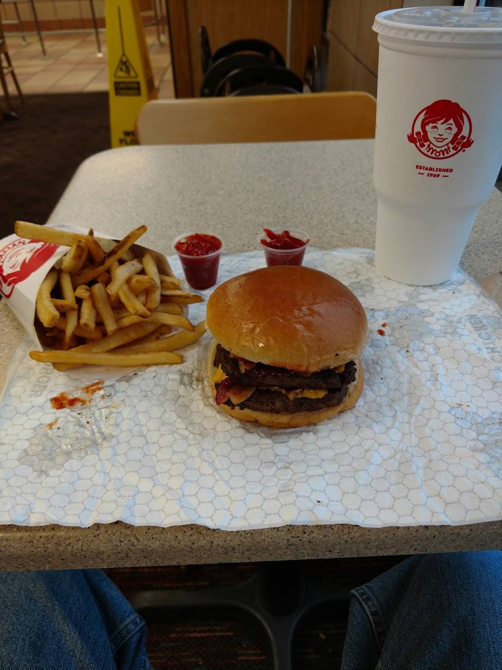 Wendys | restaurant | 1791 Montgomery Hwy, Hoover, AL 35244, USA | 2059877604 OR +1 205-987-7604