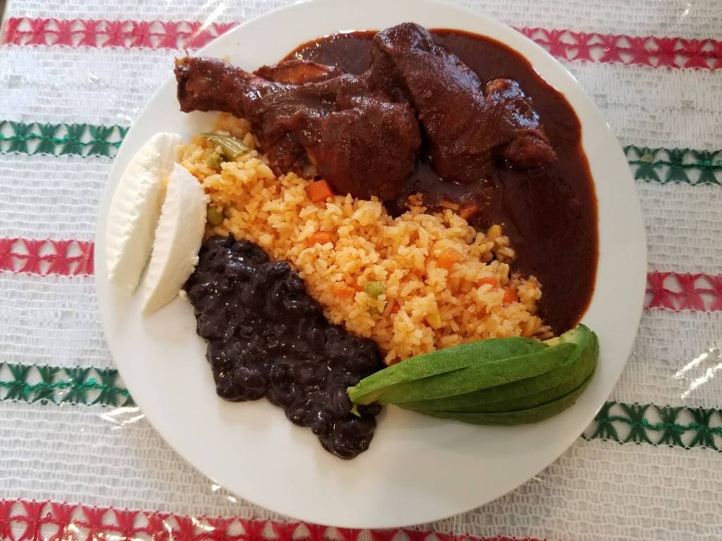 Carolinas Mexican Food | restaurant | 301 Fayette St, Perth Amboy, NJ 08861, USA | 7327098112 OR +1 732-709-8112