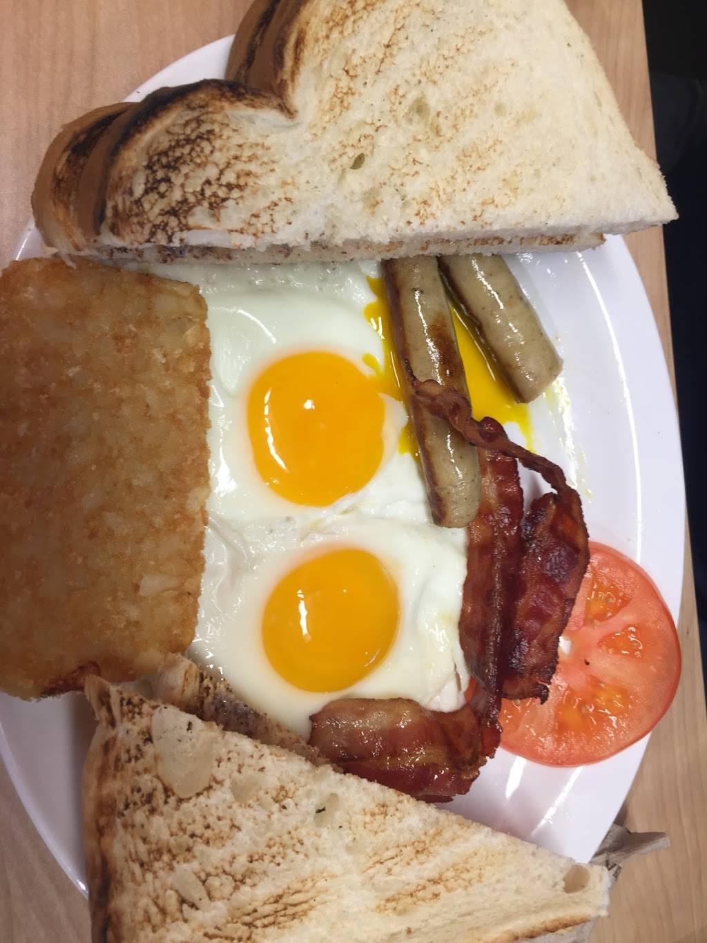 A&W Canada | restaurant | 253 Rue des Migrateurs, Terrebonne, QC H9R 5J2, Canada | 4505856765 OR +1 450-585-6765