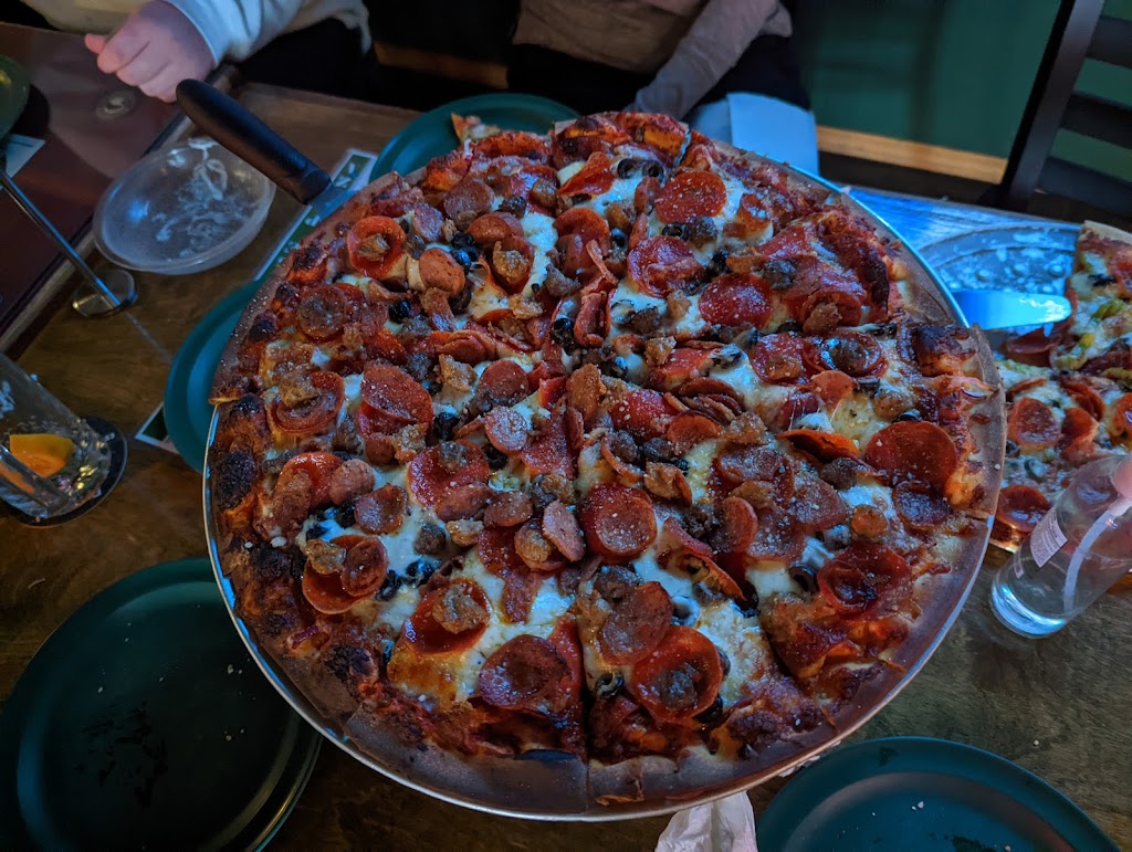 Brick House Pizza | restaurant | 3791 Van Giesen St, West Richland, WA 99353, USA | 5099673733 OR +1 509-967-3733