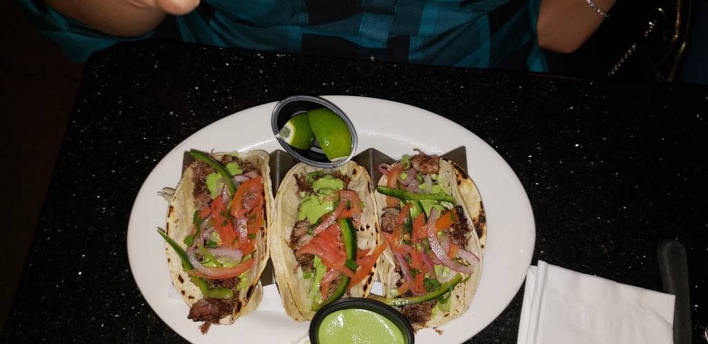 Croxleys Ale House - Brooklyn | restaurant | 63 Grand St, Brooklyn, NY 11249, USA | 7183874290 OR +1 718-387-4290