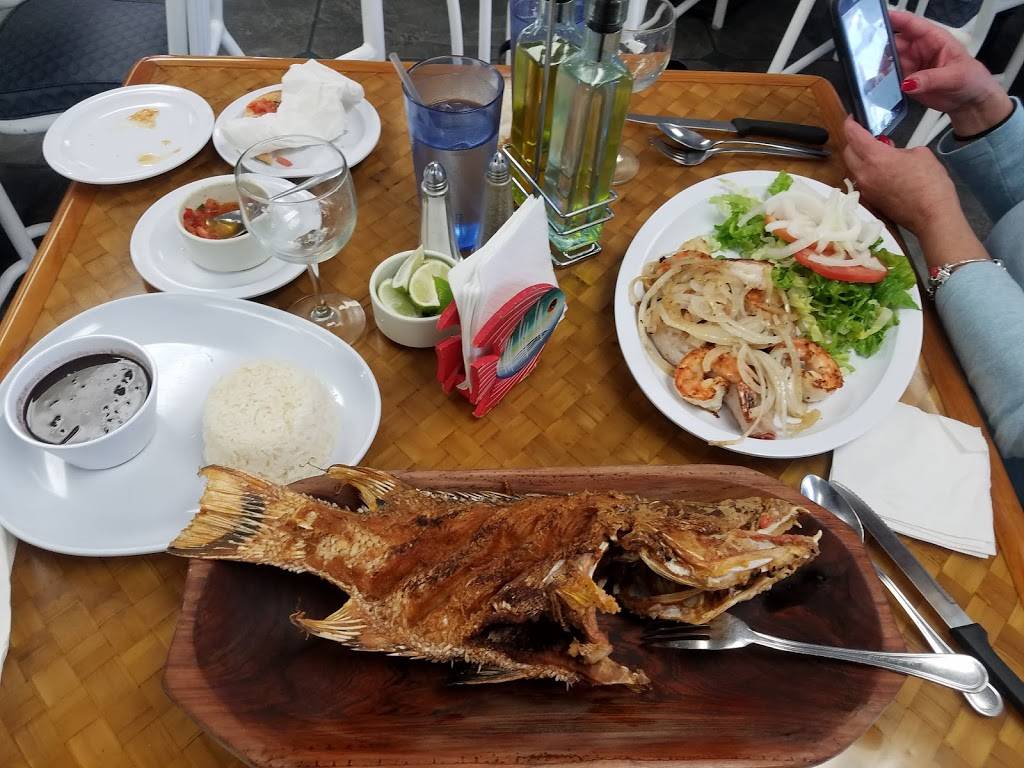 Cod Seafood | restaurant | 5881 NW 37th Ave, Miami, FL 33142, USA | 3056347355 OR +1 305-634-7355