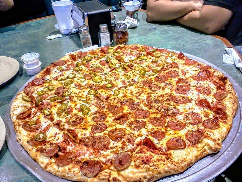 Giovannis Pizza | meal takeaway | 922 W Williamson Ave, Fullerton, CA 92832, USA | 7147734044 OR +1 714-773-4044