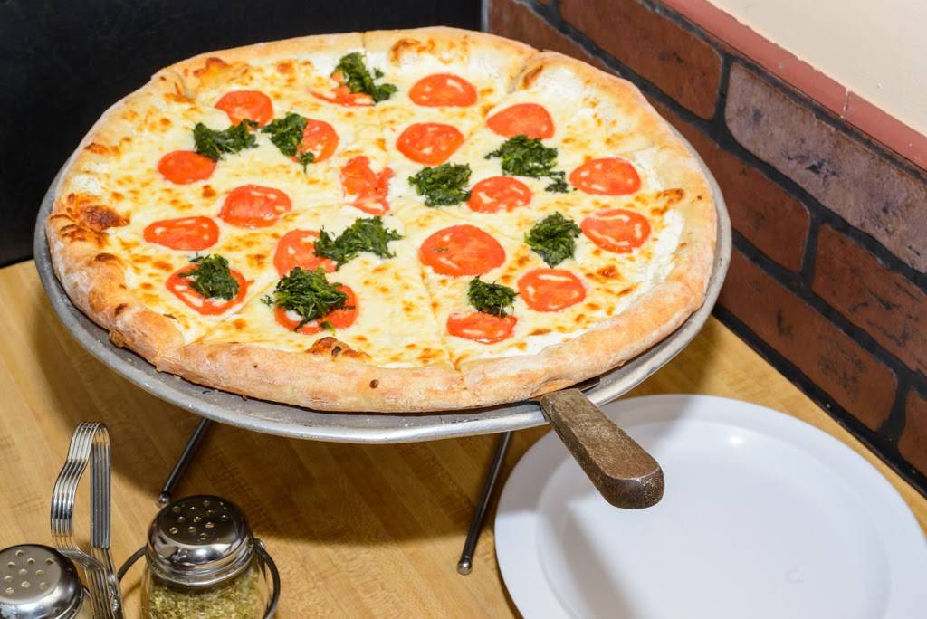 Nicks Pizzaria & Wings | meal takeaway | 1707 James L Redman Pkwy, Plant City, FL 33563, USA | 8137575900 OR +1 813-757-5900