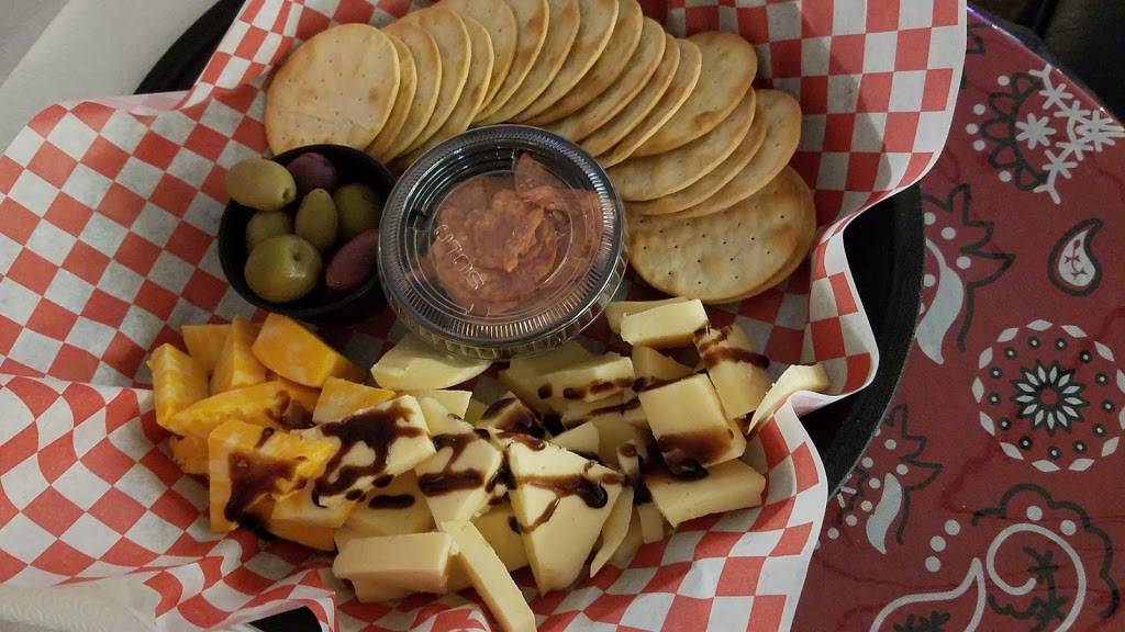 R Bandana Winery Franklin | restaurant | 1276 Liberty St, Franklin, PA 16323, USA | 4127898272 OR +1 412-789-8272