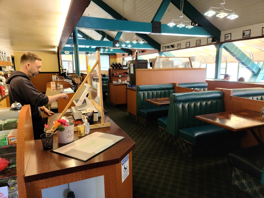 Angelinas Grill & Bar | restaurant | 400 S Main St, Fort Bragg, CA 95437, USA | 7079641700 OR +1 707-964-1700