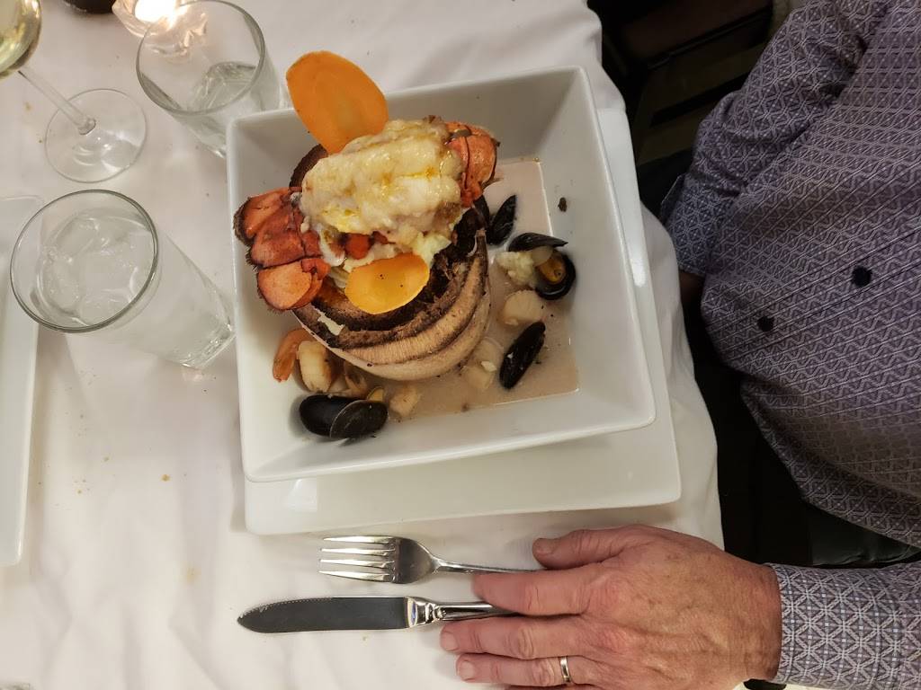 The Black Bear Bistro | restaurant | 107 S Main St, Algonquin, IL 60102, USA | 2246789449 OR +1 224-678-9449