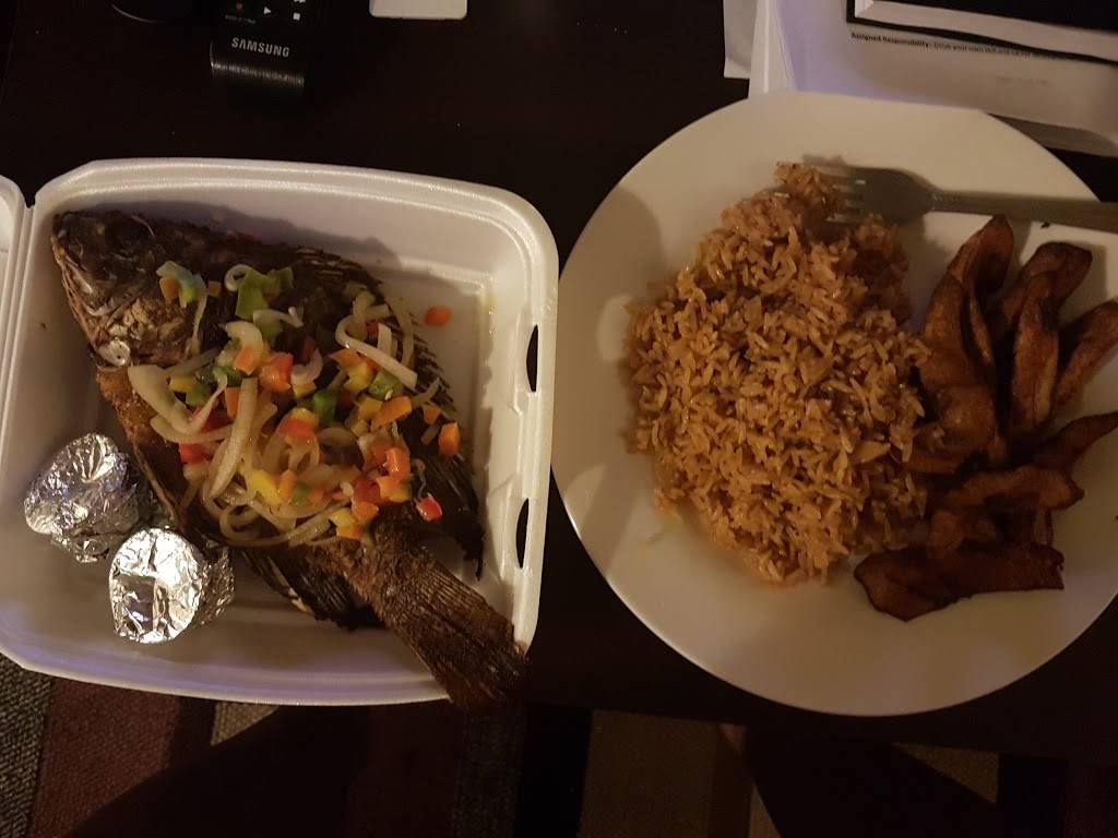 Le Plato | restaurant | 785 Danforth Ave B, Toronto, ON M4J 1L2, Canada | 4164658893 OR +1 416-465-8893