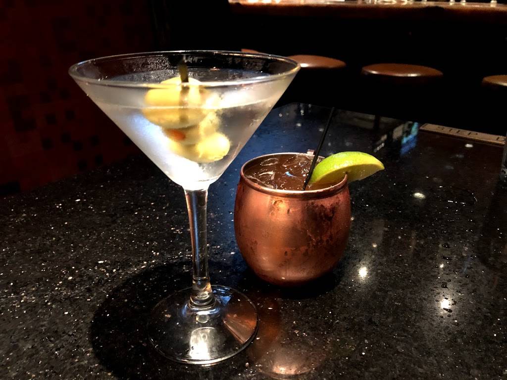 Stanfords Restaurant & Bar | restaurant | 14801 Kruse Oaks, Boulevard, Lake Oswego, OR 97035, USA | 5036203541 OR +1 503-620-3541