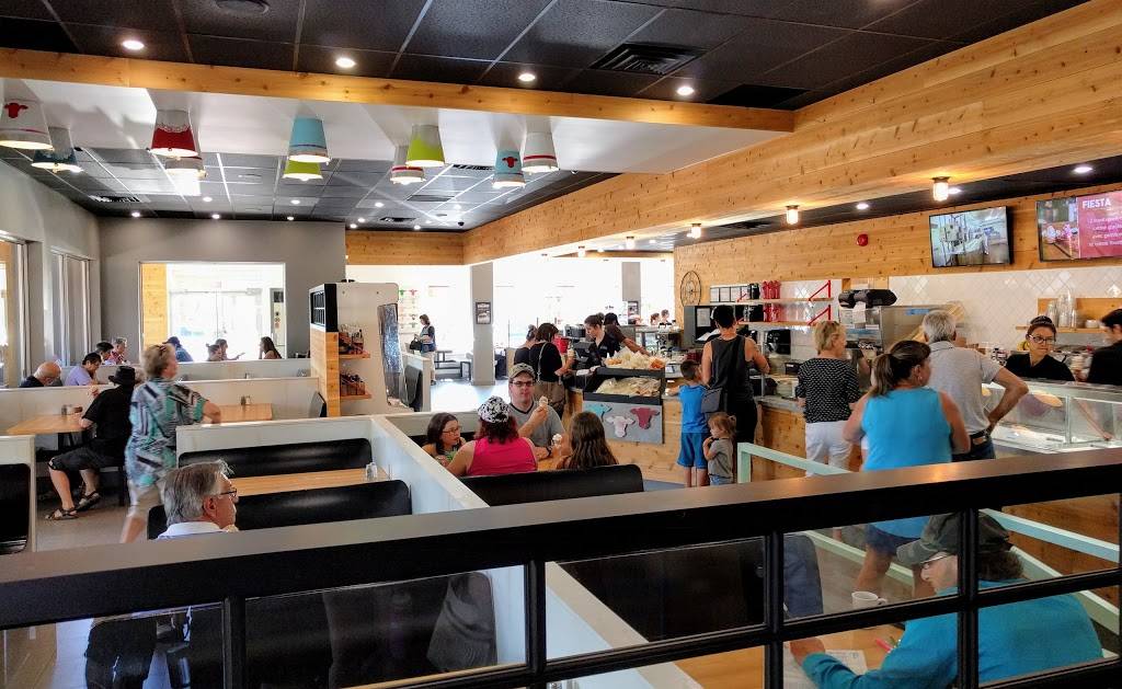 Fromagerie Victoria | cafe | 101 Rue de Laqueduc, Victoriaville, QC G6P 1M2, Canada | 8197526821 OR +1 819-752-6821