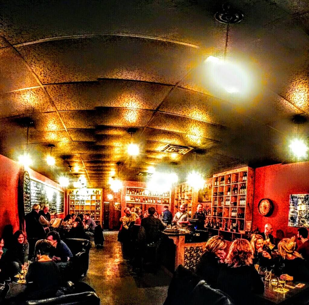 London Wine Bar | restaurant | 420 Talbot St, London, ON N6A 2S2, Canada | 5199133400 OR +1 519-913-3400