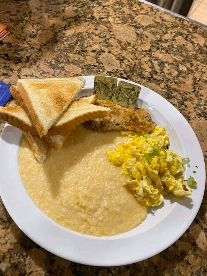 Ronis | restaurant | 1221 Historic Goldsboro Blvd, Sanford, FL 32771, USA | 4078784357 OR +1 407-878-4357