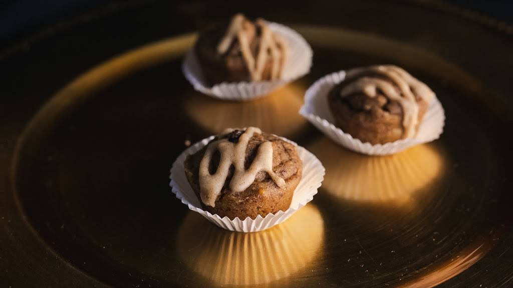 Lizzy Bees World Healthy Bakery | bakery | 42055 50th St W Ste 9, Lancaster, CA 93536, USA | 6612067770 OR +1 661-206-7770