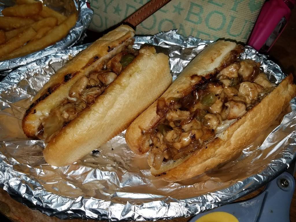 Bayshore Breeze Deli | restaurant | 2600 Bayshore Blvd, Dunedin, FL 34698, USA | 7272868974 OR +1 727-286-8974