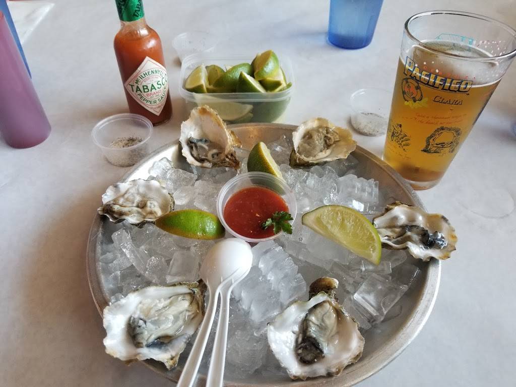 Claws Restaurant | restaurant | 12125 Brookhurst St, Garden Grove, CA 92840, USA | 7145901295 OR +1 714-590-1295