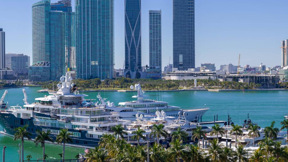 Island Gardens | restaurant | 888 MacArthur Causeway, Miami, FL 33132, USA | 3055313747 OR +1 305-531-3747