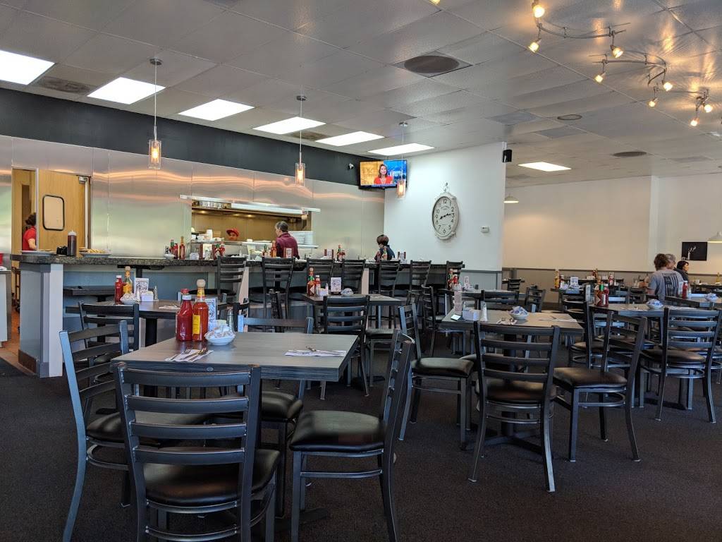 Hot Off the Griddle | restaurant | 1583 W El Camino Ave, Sacramento, CA 95833, USA | 9165715792 OR +1 916-571-5792