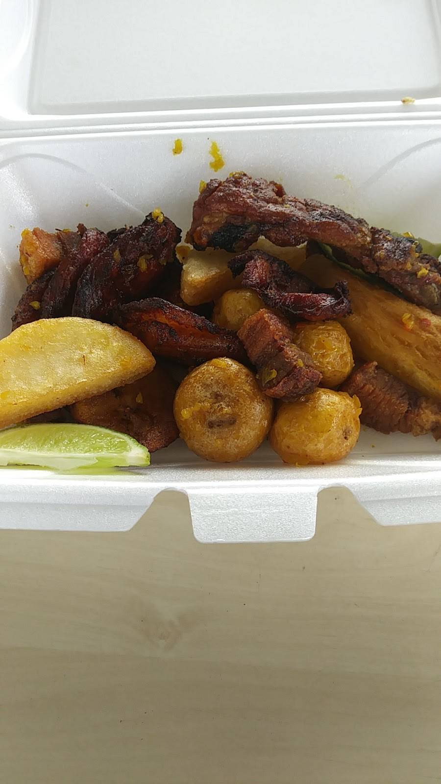 Melitos Cocina | restaurant | 10621 Tucker Jones Rd, Riverview, FL 33578, USA | 8134502822 OR +1 813-450-2822