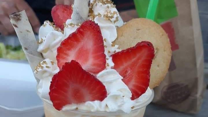 La Casa Del Frappé | restaurant | 1518 Long Ave, Lorain, OH 44052, USA | 4405297232 OR +1 440-529-7232