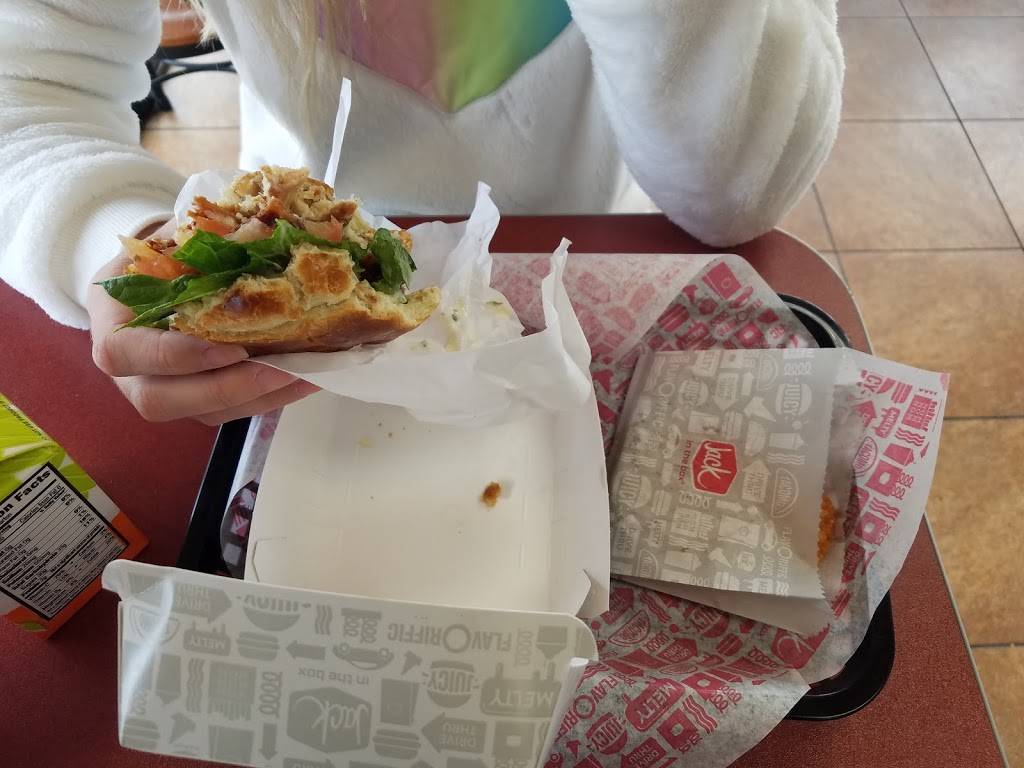 Jack in the Box | restaurant | 18158 Avenue 24, Chowchilla, CA 93610, USA | 5596652091 OR +1 559-665-2091