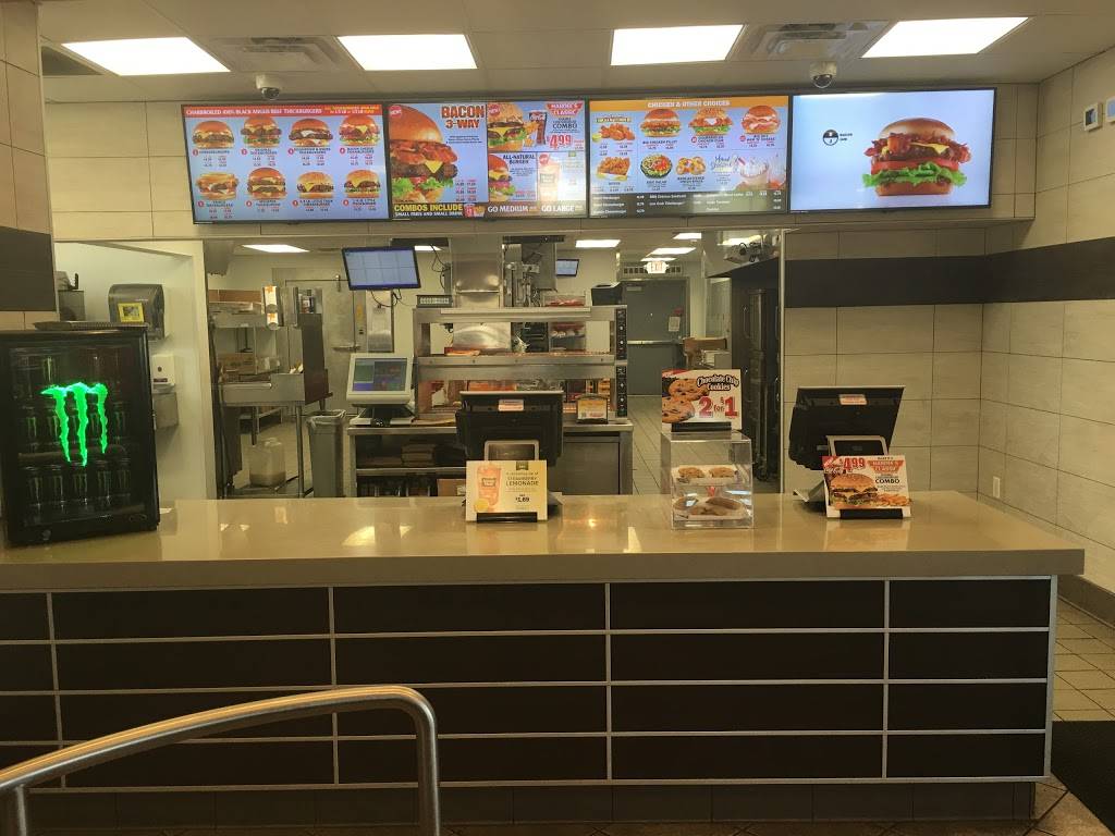 Hardees | restaurant | 914 S, Rte 291, Liberty, MO 64068, USA | 8167922544 OR +1 816-792-2544
