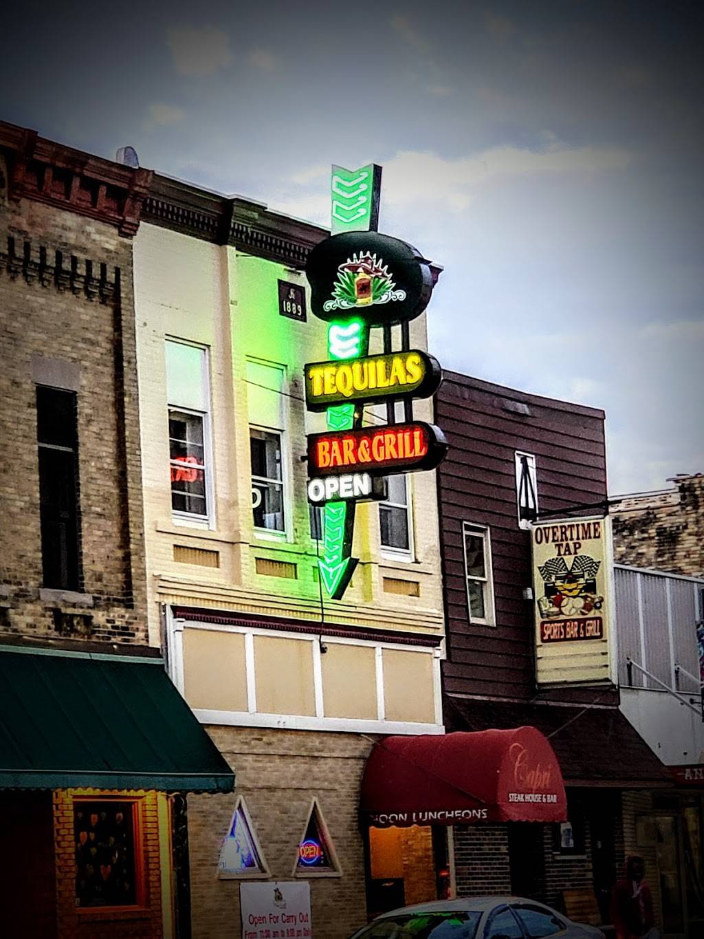 Tequilas | restaurant | 126 S Ludington St, Columbus, WI 53925, USA | 9203500008 OR +1 920-350-0008