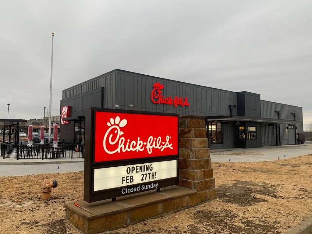 Chick-fil-A | restaurant | 110 Cabela Dr, Triadelphia, WV 26059, USA | 3049090843 OR +1 304-909-0843