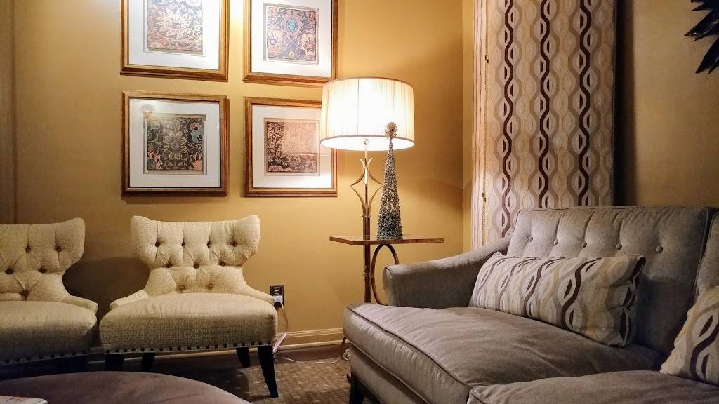 The Hobbit | restaurant | 2932 E Chapman Ave, Orange, CA 92869, USA | 7149971972 OR +1 714-997-1972