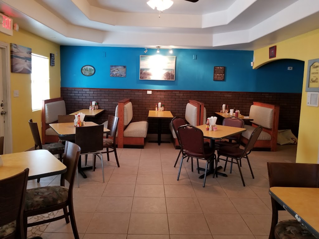 Southern Fried | restaurant | 1505 N Conway Ave, Mission, TX 78572, USA | 9562129333 OR +1 956-212-9333