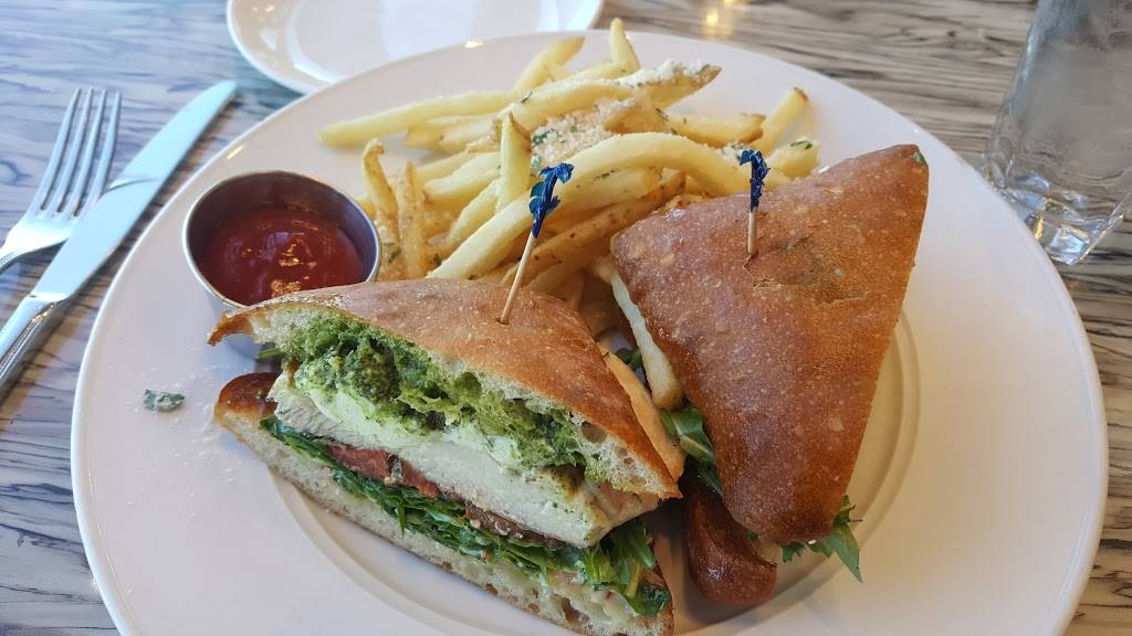 Humphreys Restaurant | restaurant | 2241 Shelter Island Dr, San Diego, CA 92106, USA | 6192243577 OR +1 619-224-3577