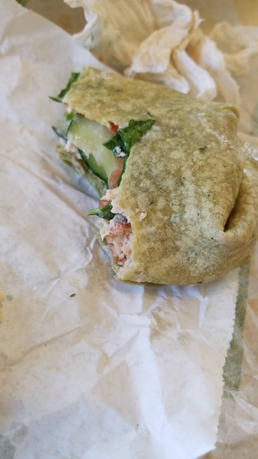 Subway | restaurant | 4010 Foothills Blvd #115, Roseville, CA 95747, USA | 9167838555 OR +1 916-783-8555