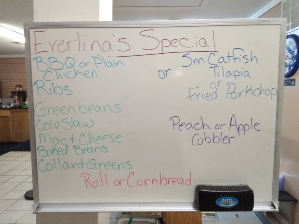 Everlinas Southern Cooking | restaurant | 14881 Highway 231 431, Unit G, Hazel Green, AL 35750, USA | 2568135152 OR +1 256-813-5152