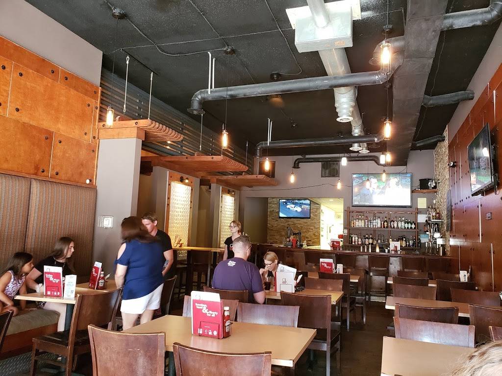 American Kitchen Restaurant | restaurant | 207 Center Ave, Bay City, MI 48708, USA | 9894021366 OR +1 989-402-1366